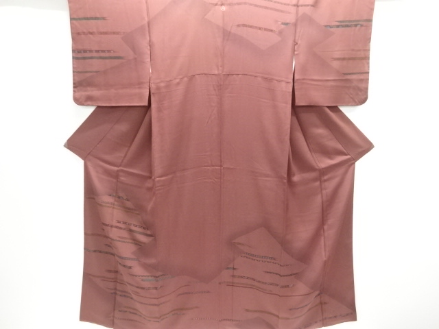 JAPANESE KIMONO / HOMONGI / EMBROIDERY / ONE CREST